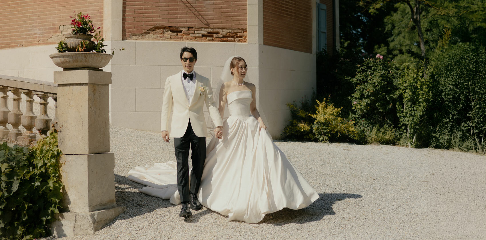 Photographe de mariage à Toulouse – mariage au Château de Garrevaques